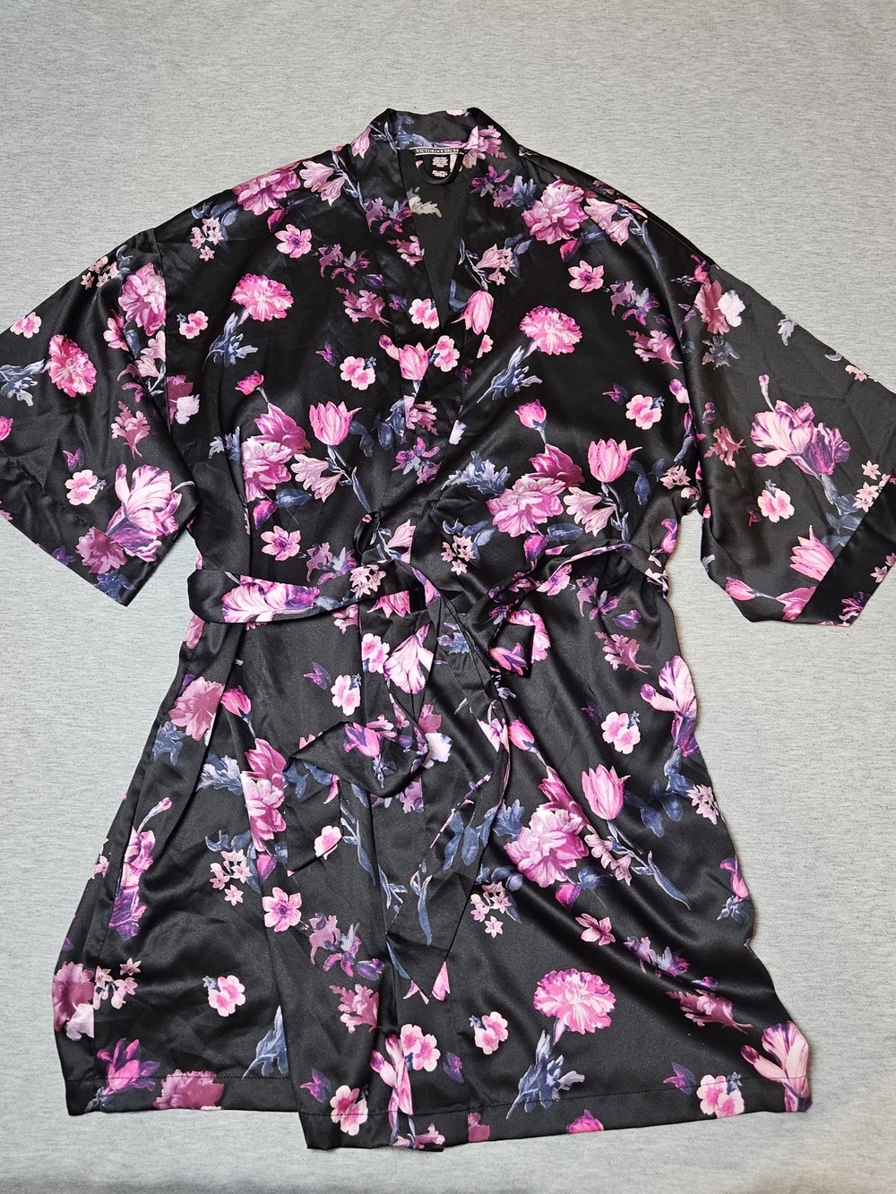Victoria's Secret Floral Satin Sleepwear Robe Size M/L